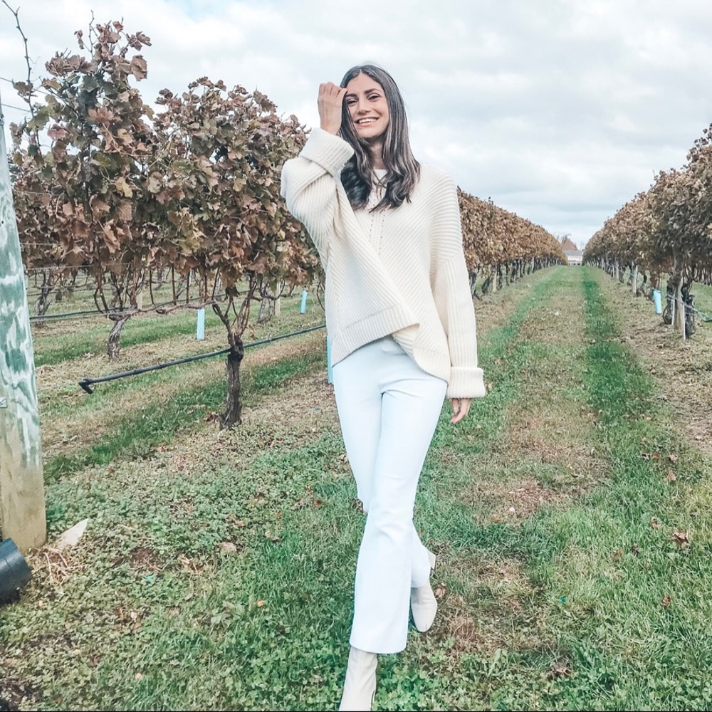 Meet your Posher, Rebecca